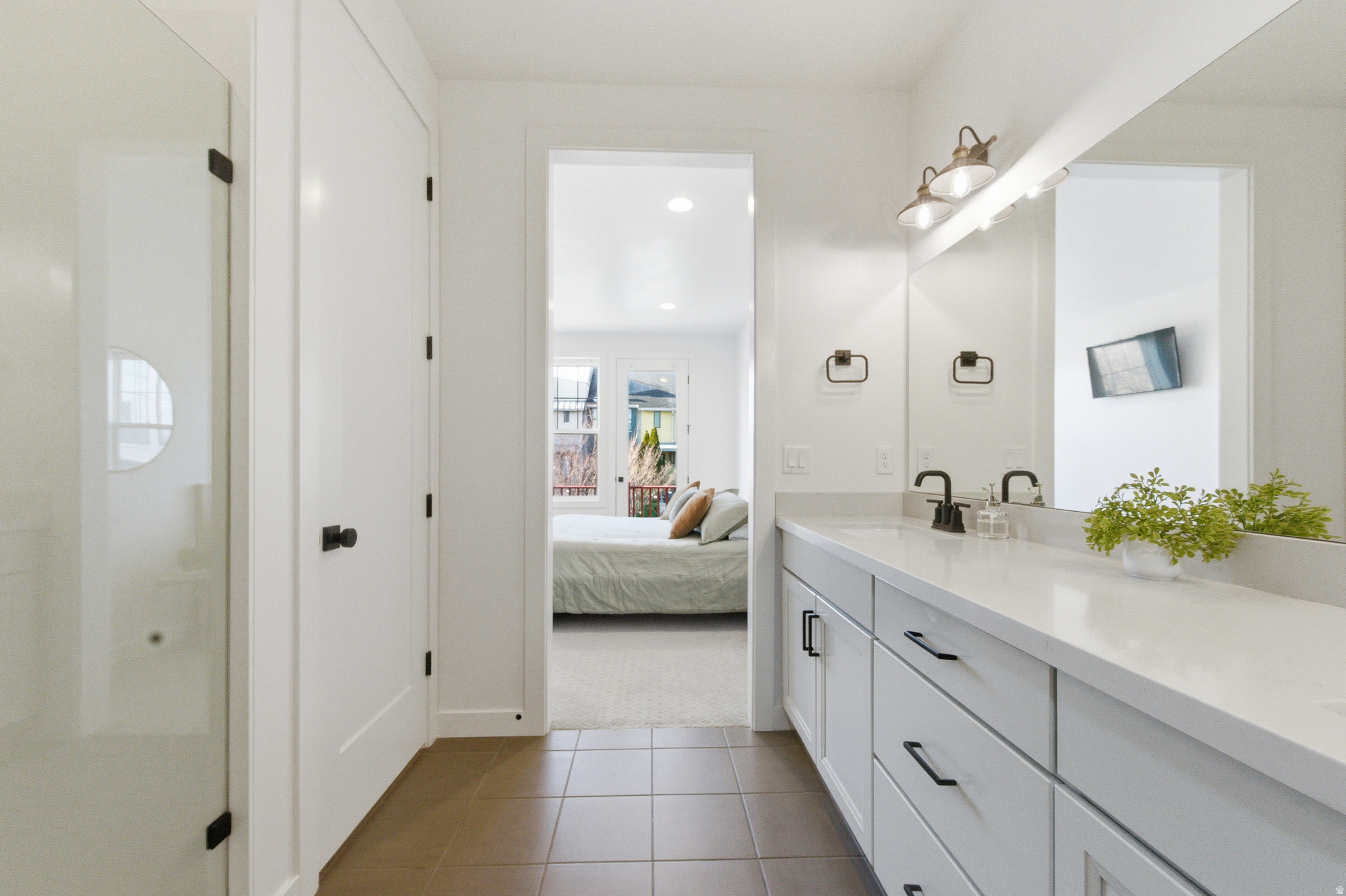 DAYBREAK - Residential