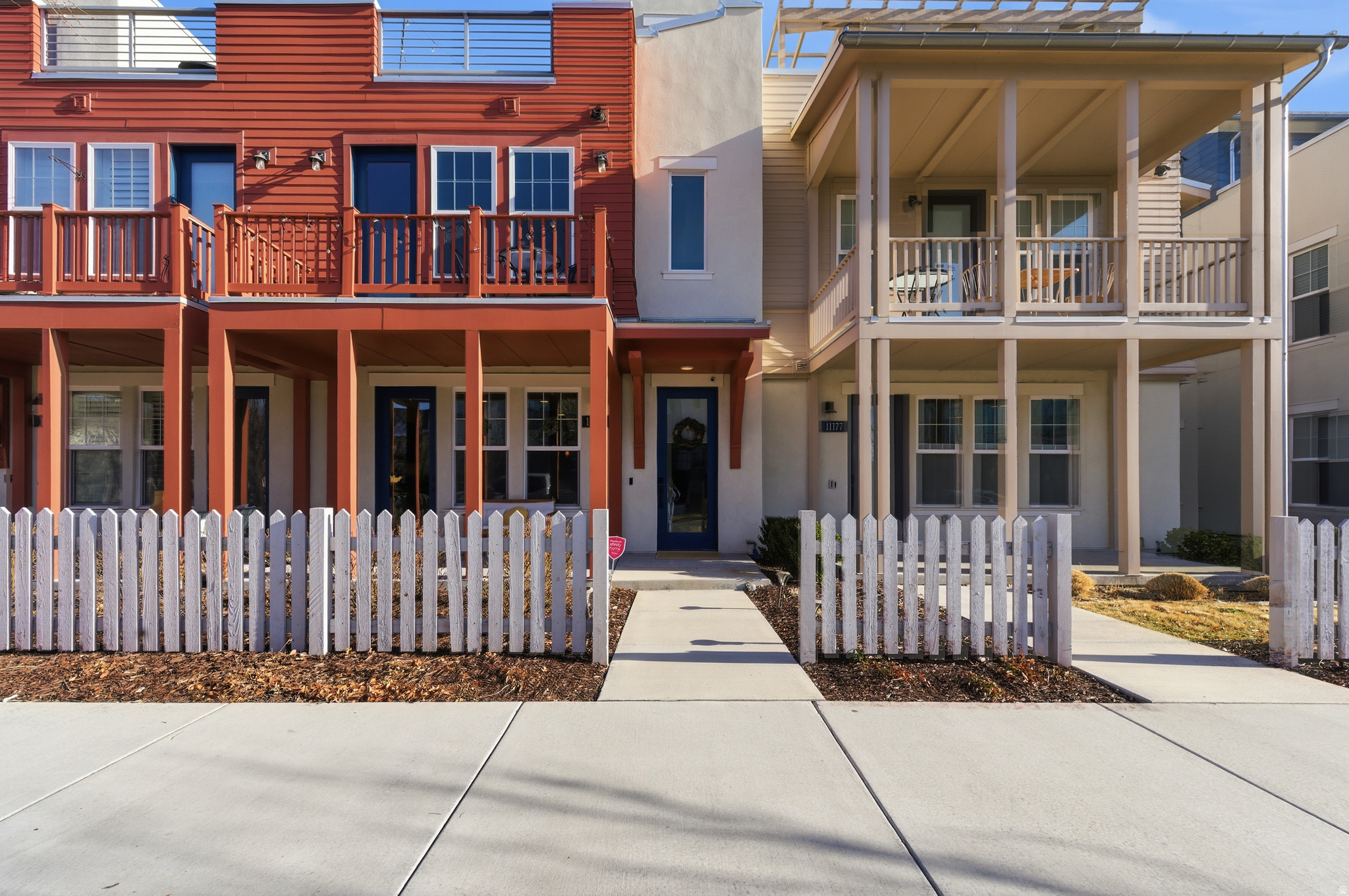 DAYBREAK - Residential