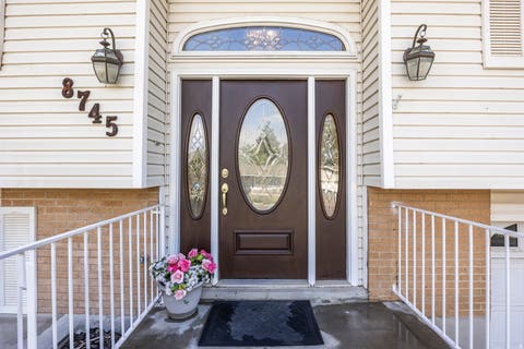 Tiny photo for 8745 S 1595 E, Sandy, UT 84093 (MLS # 2173831)