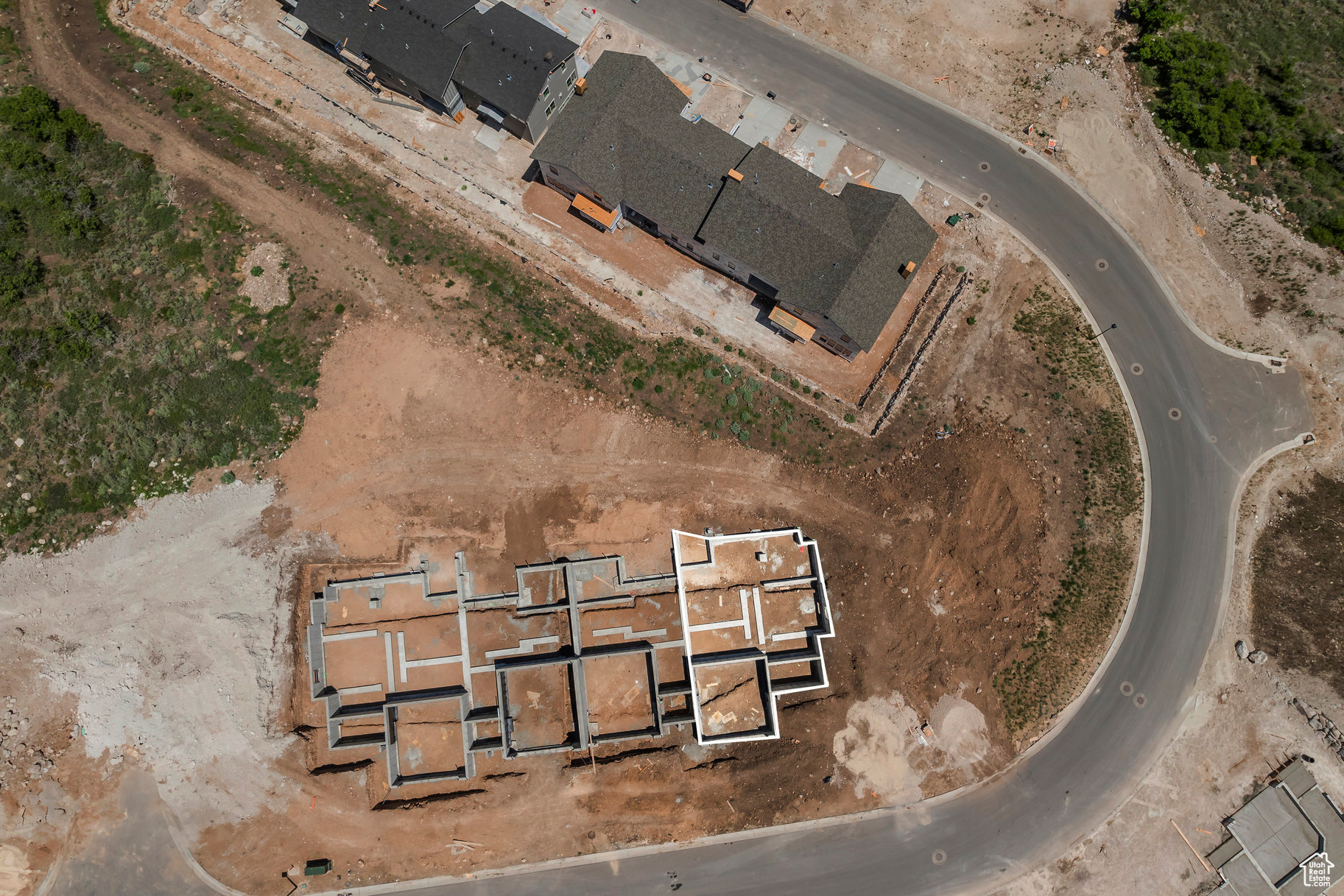 DEER SPRINGS - Residential