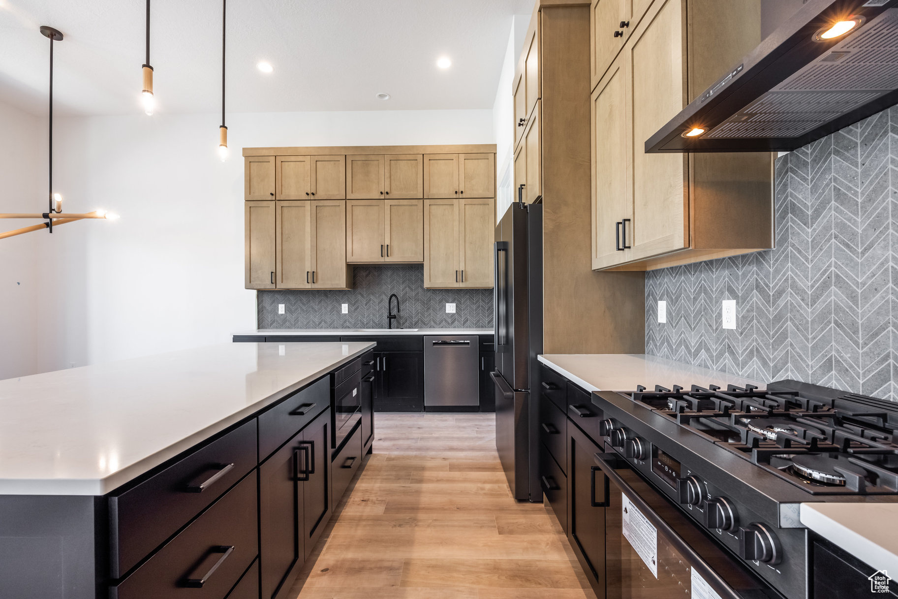 DEER SPRINGS - Residential