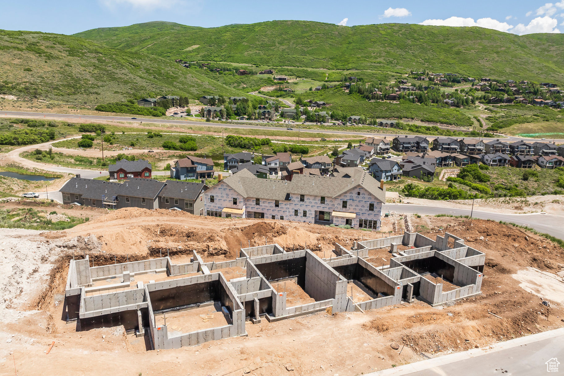 DEER SPRINGS - Residential