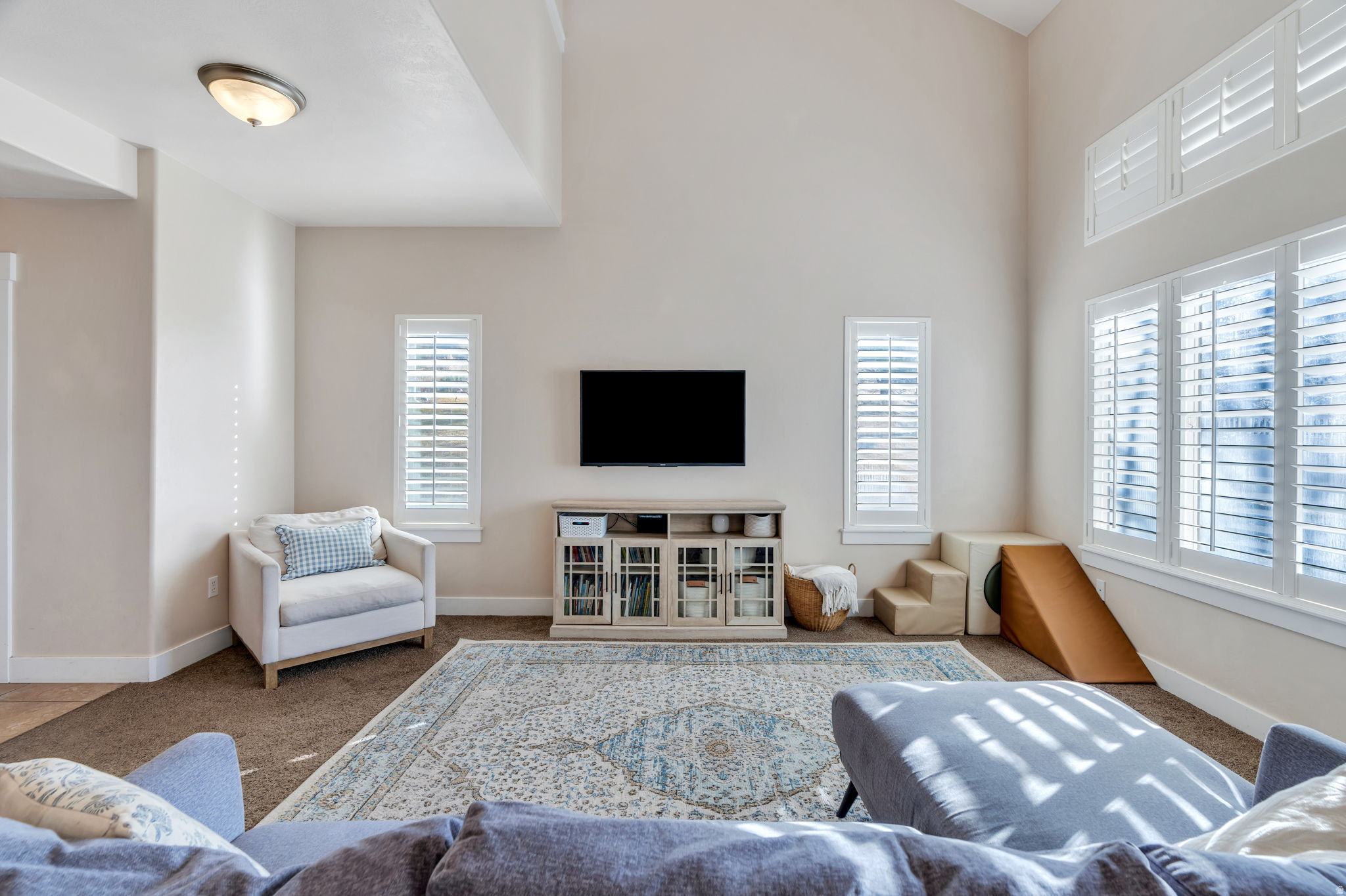 THE HEIGHTS ON QUARRY BEND - Residential