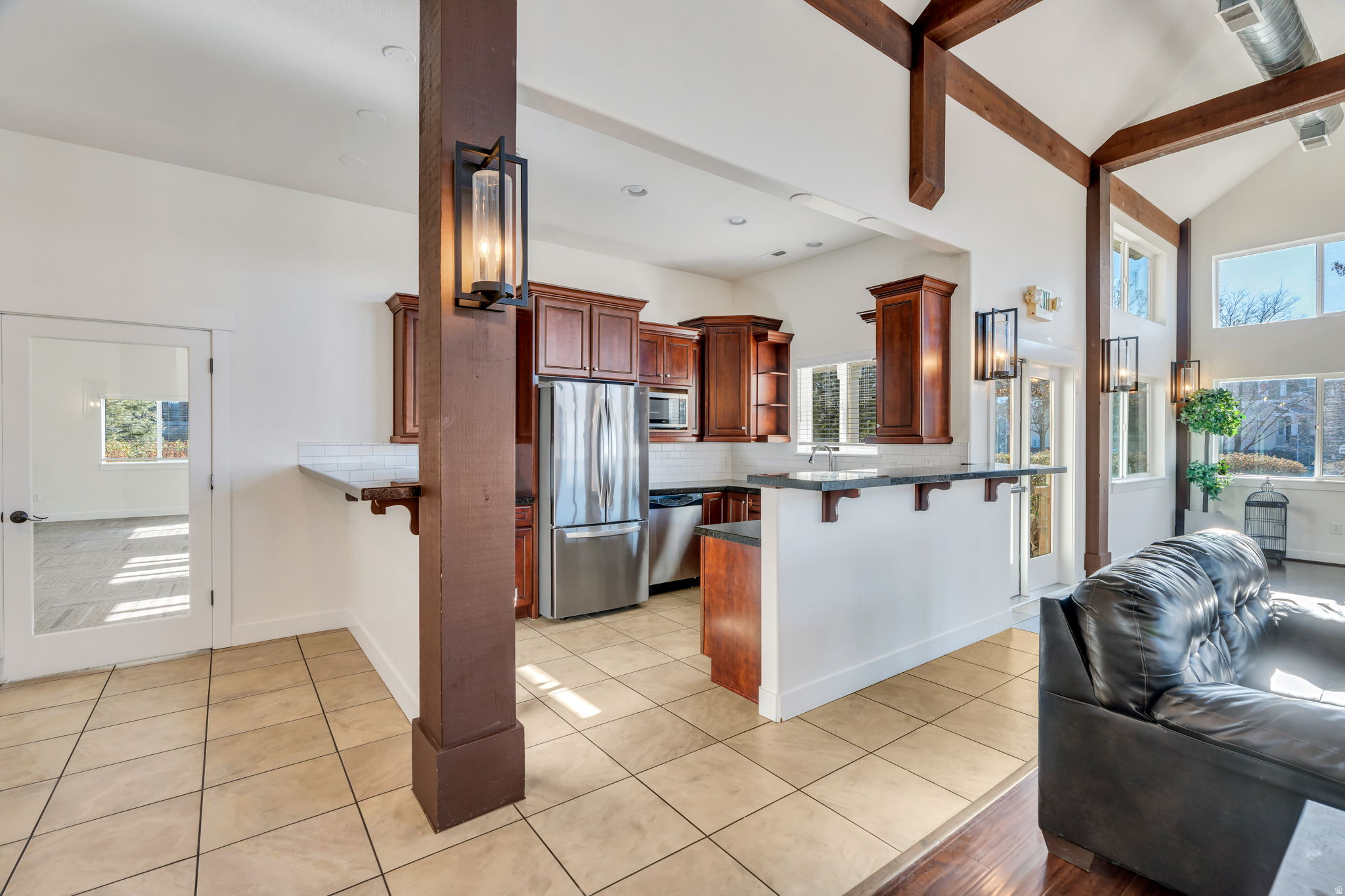 THE HEIGHTS ON QUARRY BEND - Residential