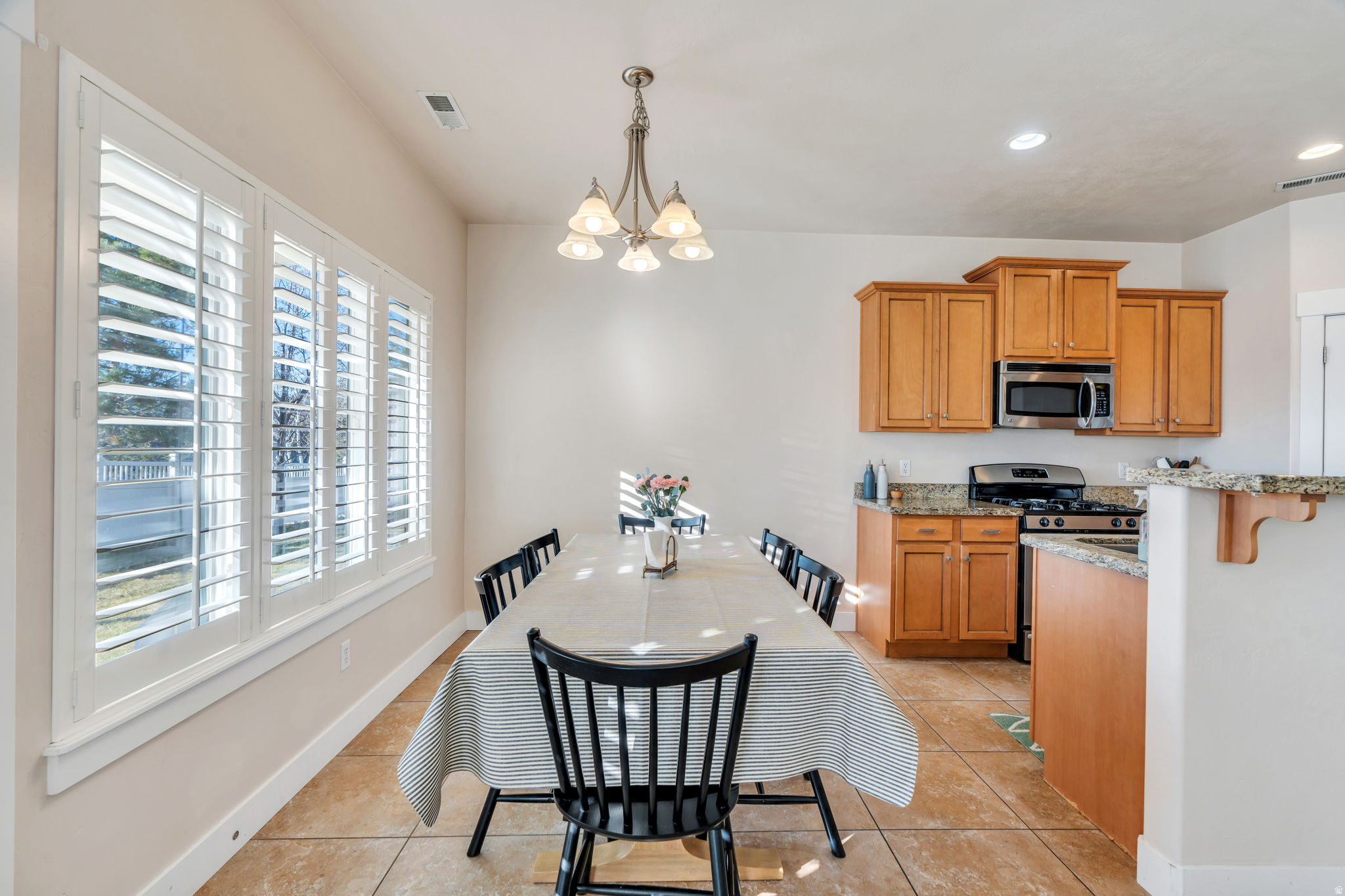 THE HEIGHTS ON QUARRY BEND - Residential