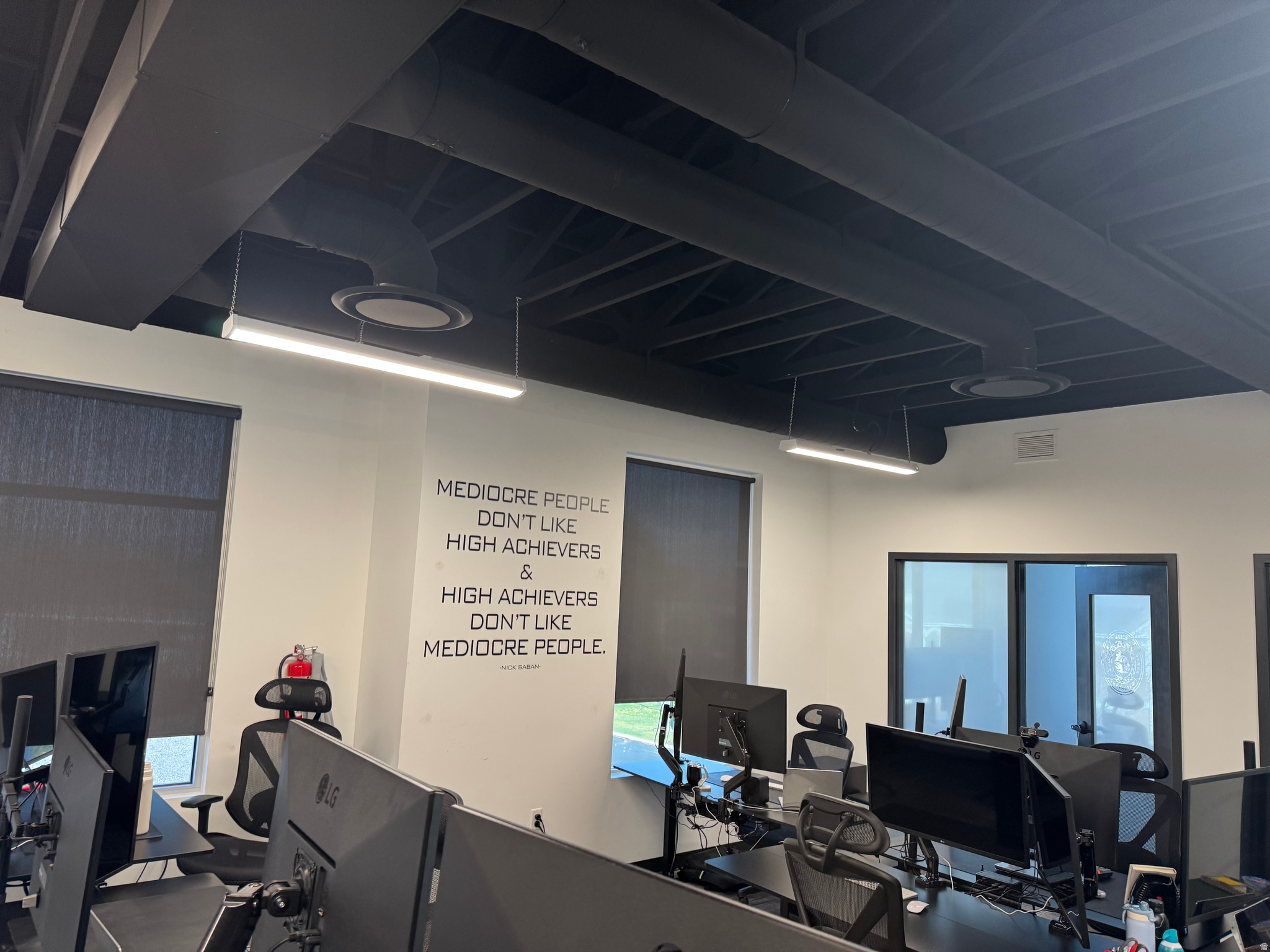 LINDON'S EDGE - Commercial Lease