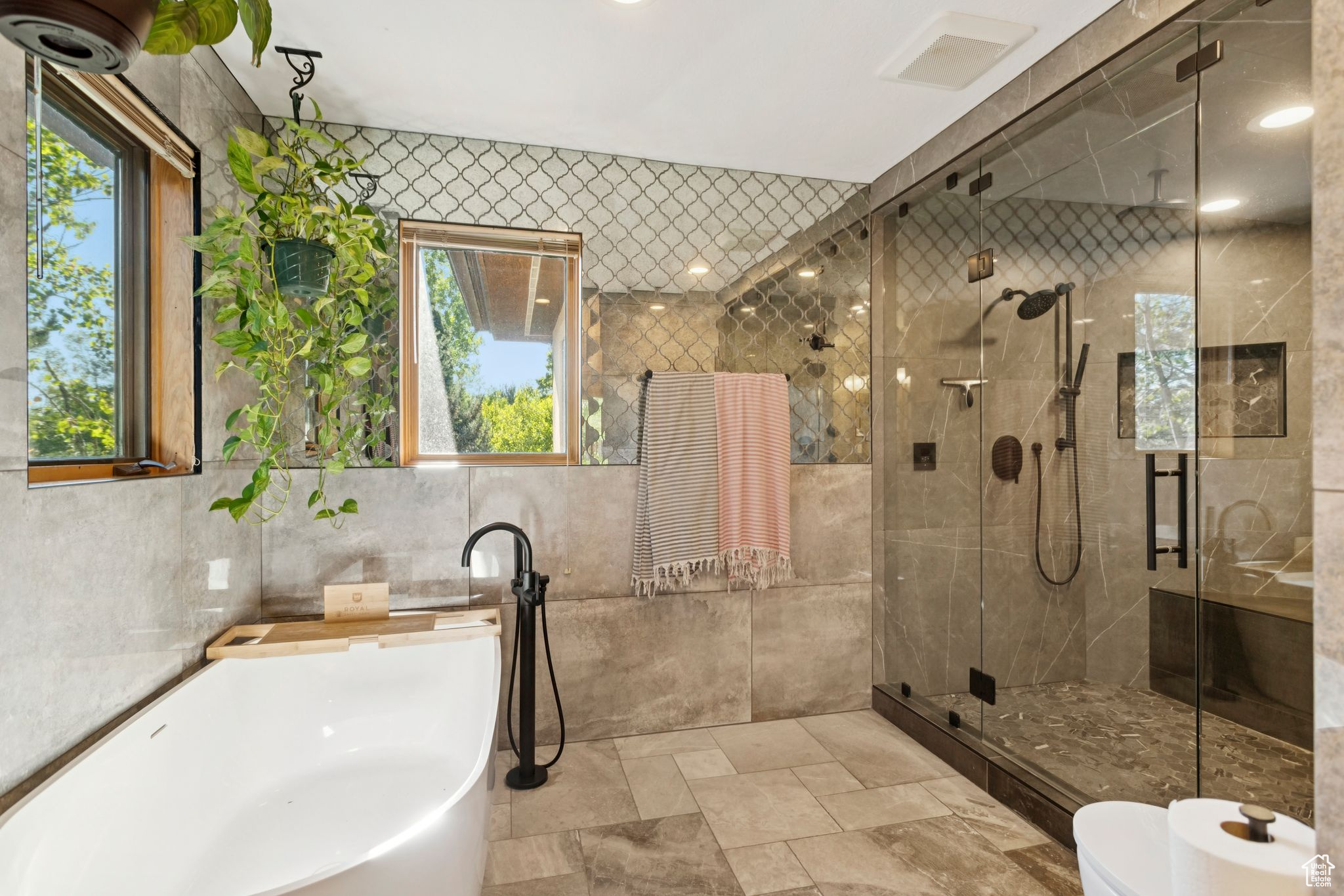SCOTTSDALE RIDGE PHASE 3 - Residential