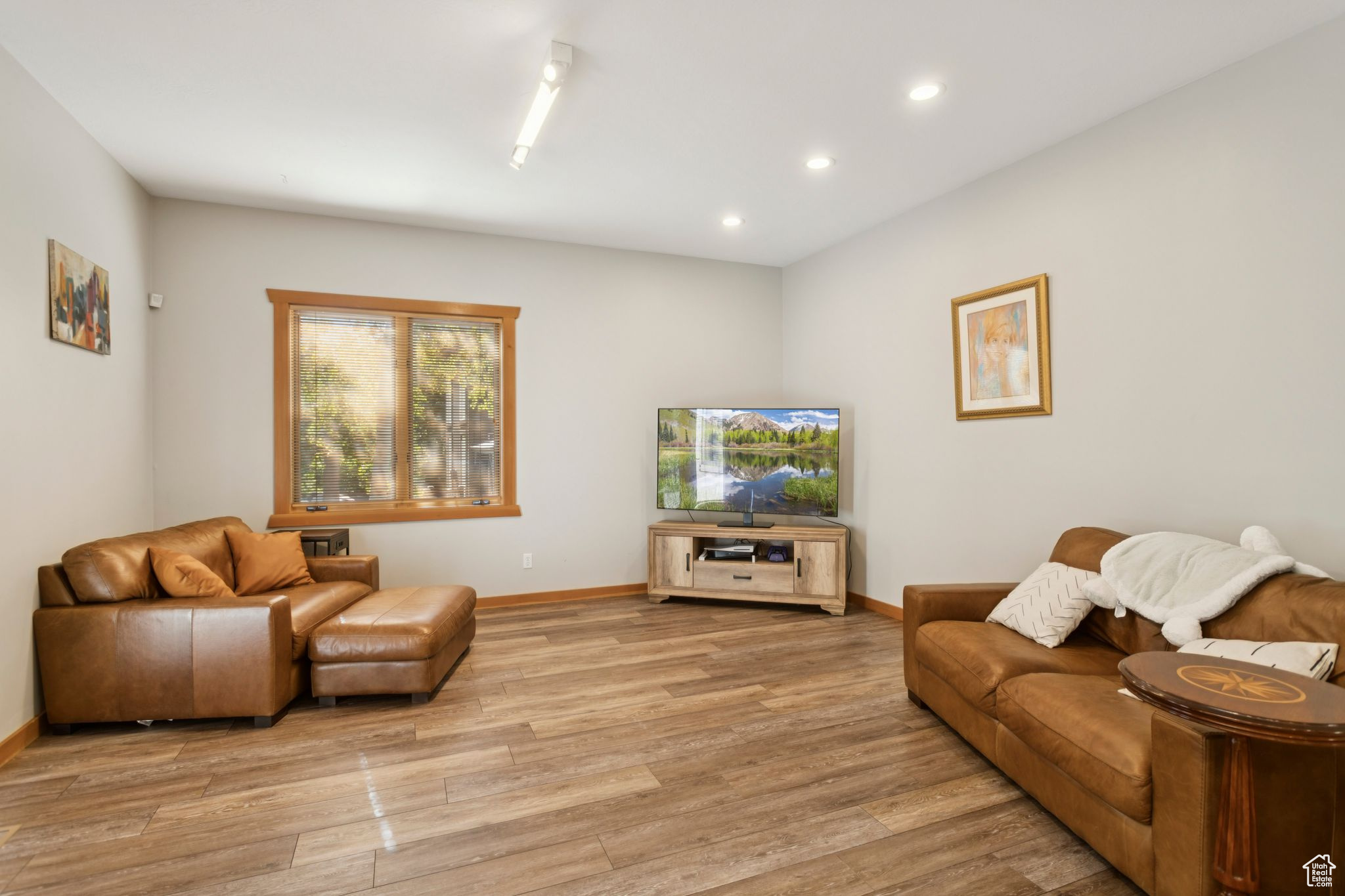 SCOTTSDALE RIDGE PHASE 3 - Residential