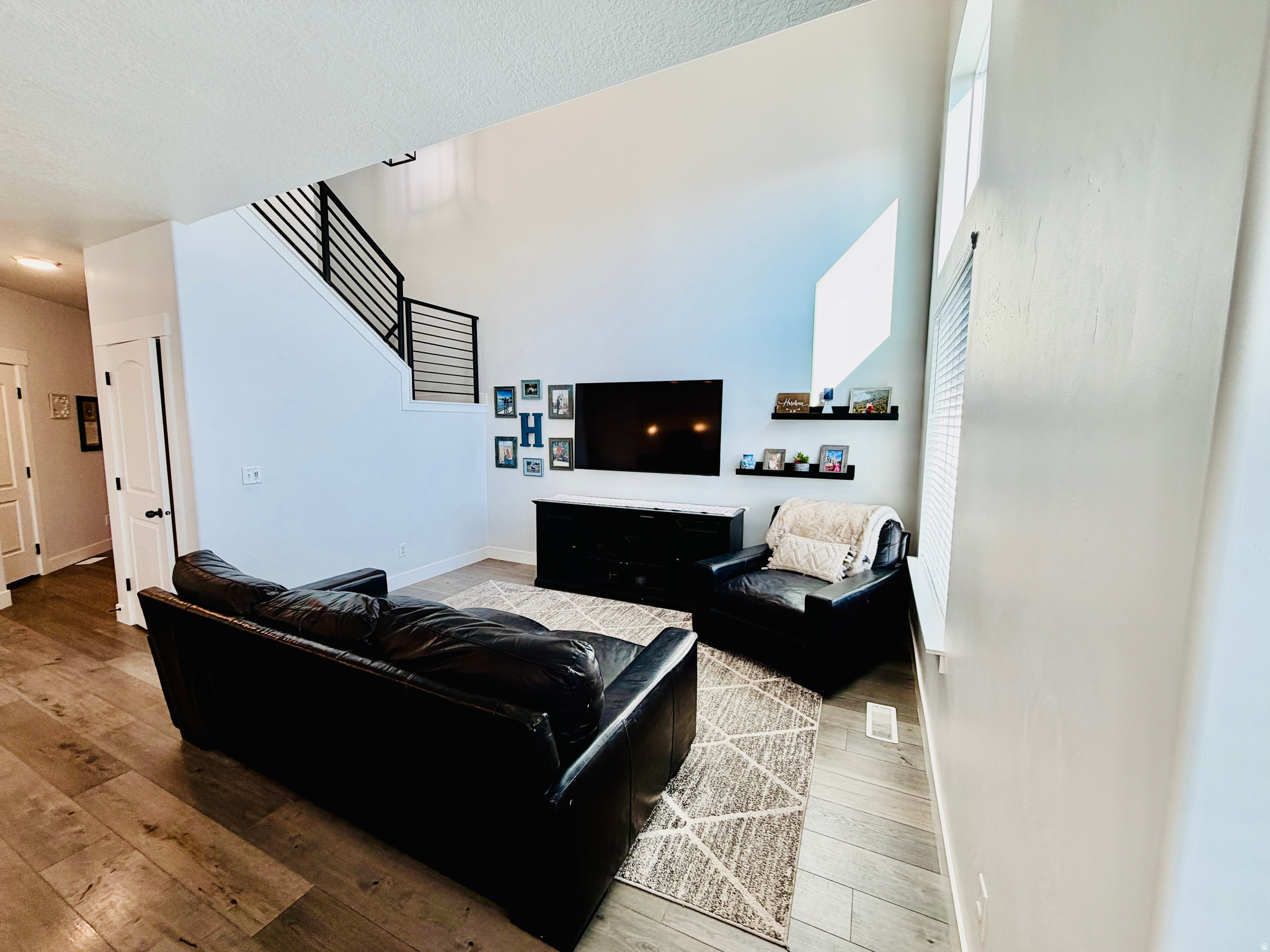 WILLOW POINT - Residential