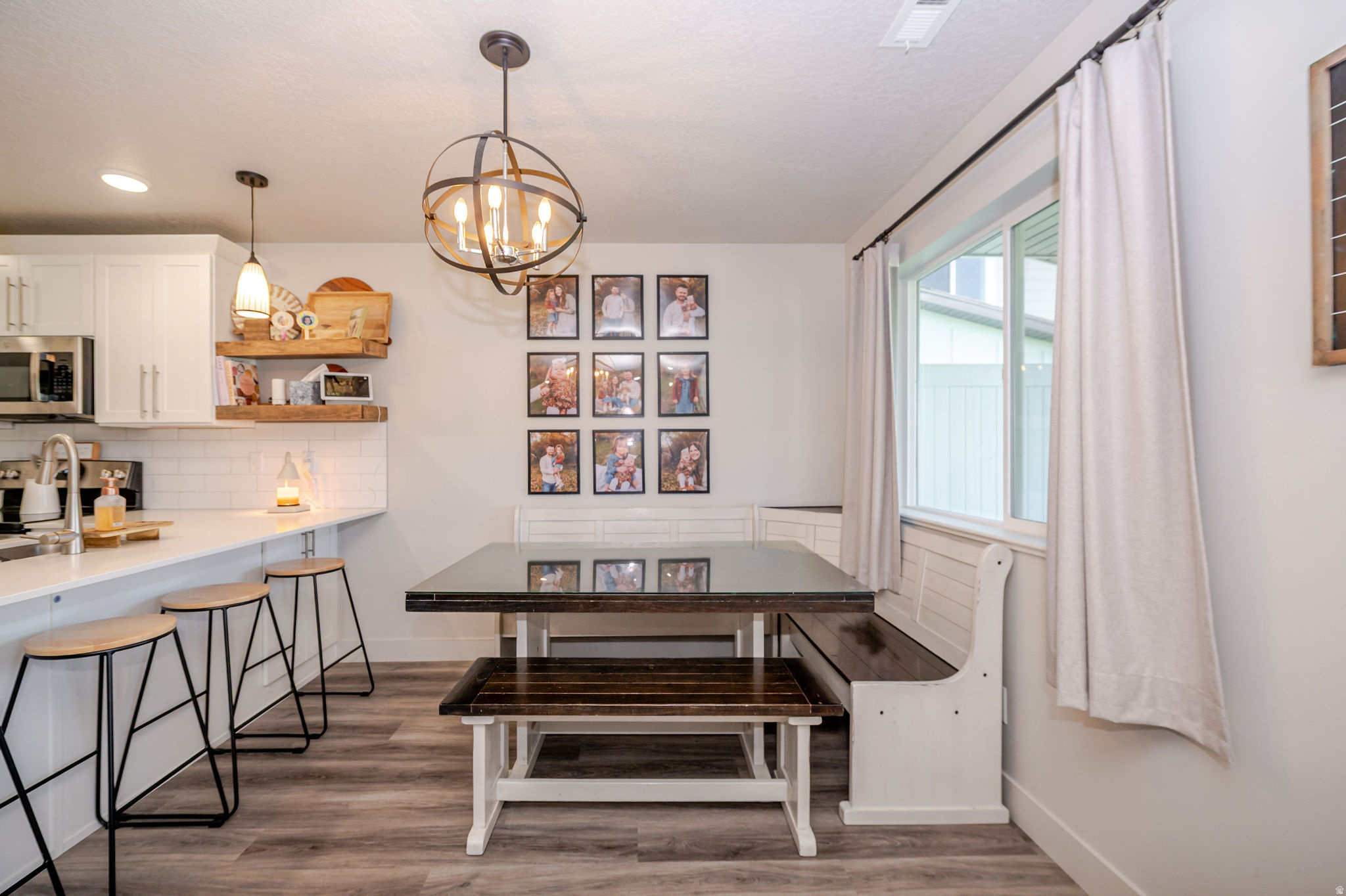 ELLIES LANDING - Residential