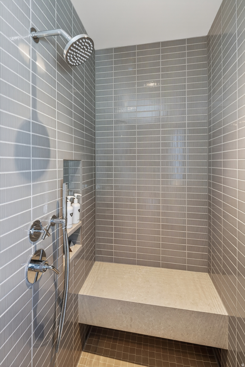 LIONSBACK RESORT - Residential