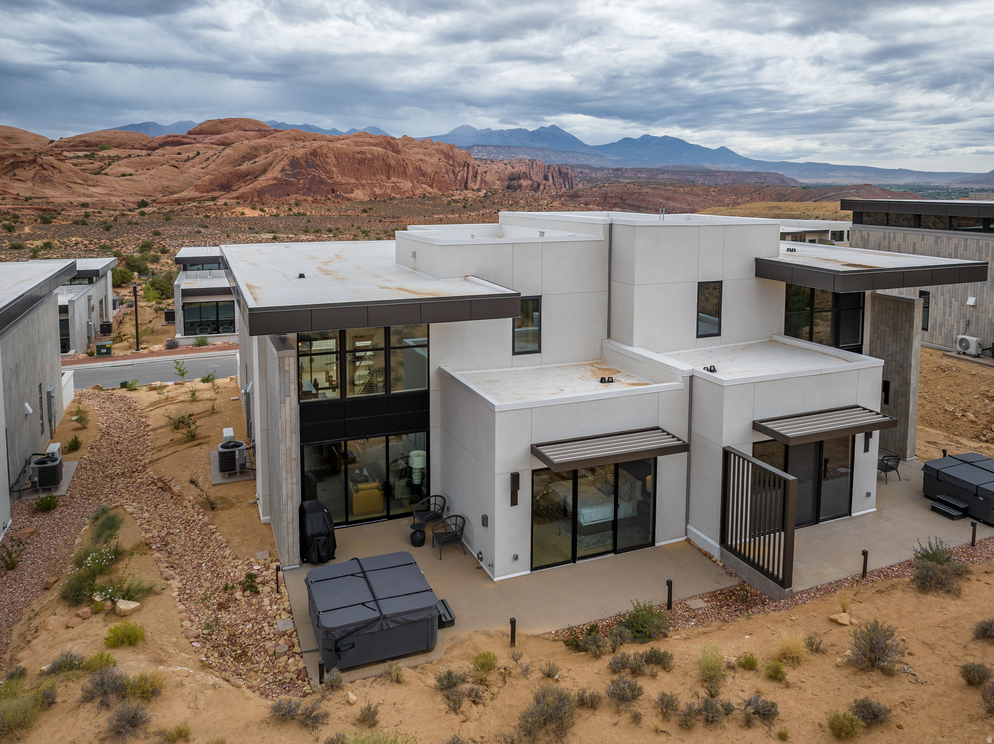 LIONSBACK RESORT - Residential