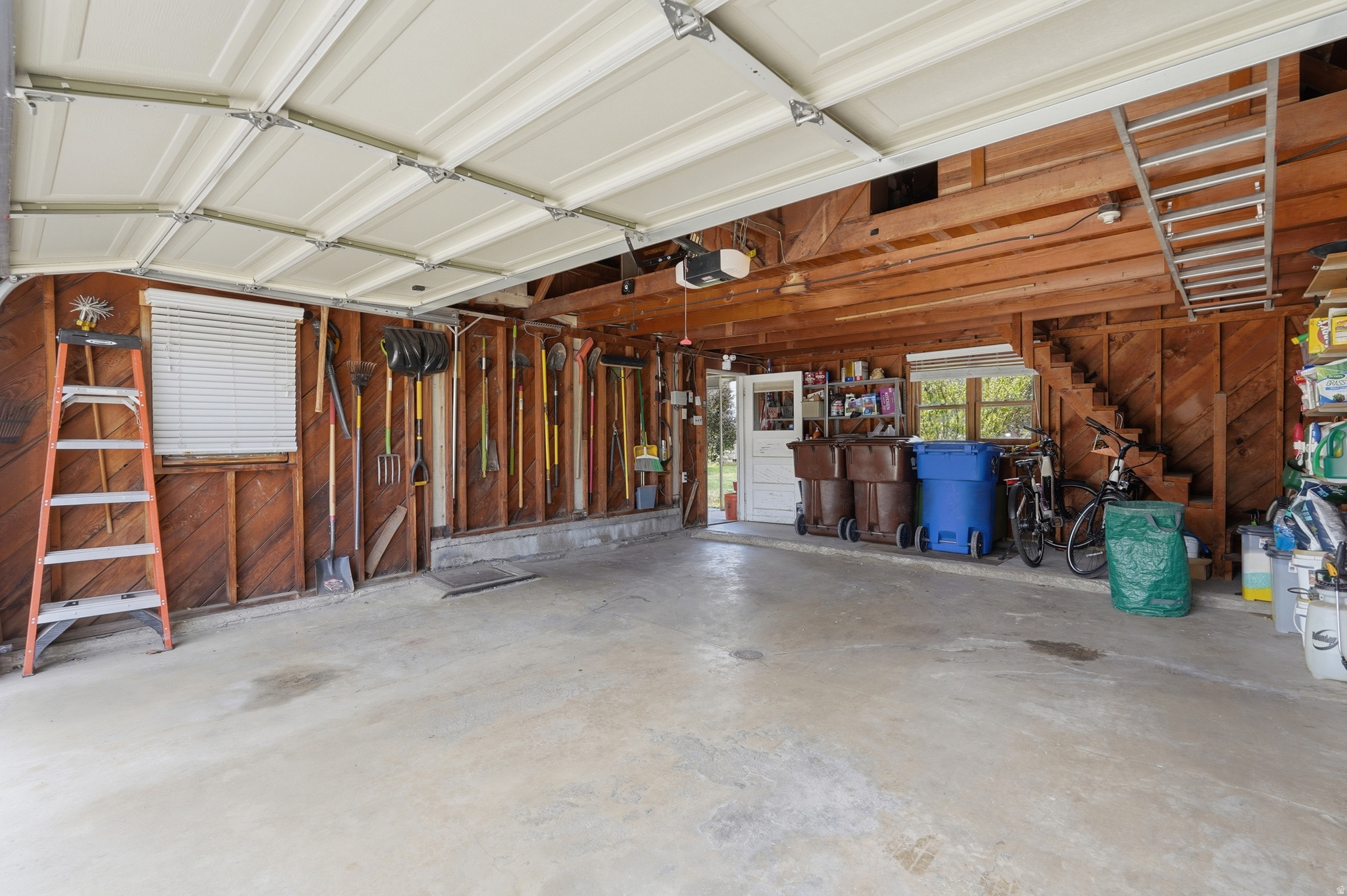 LINCOLN SUB - Residential