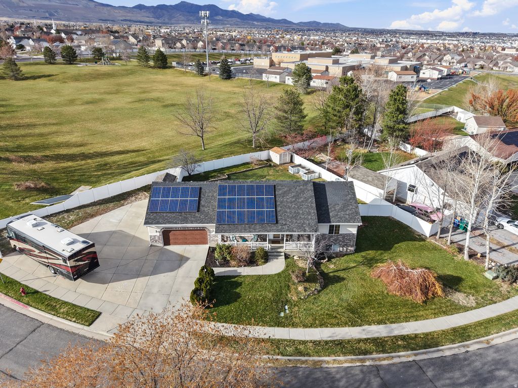 Photo of 5030 LITTLE WATER PEAK DR, Riverton, UT 84065 (MLS # 2123650)