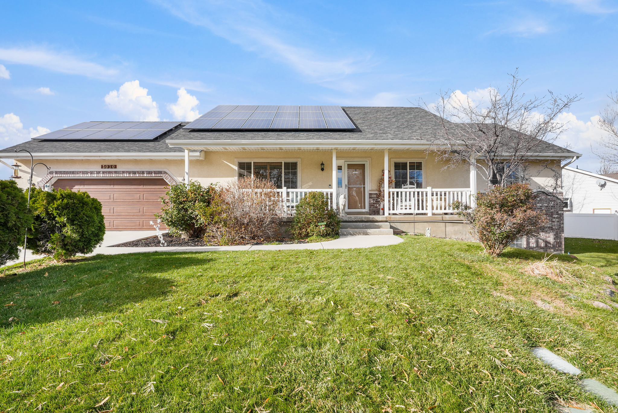 FOOTHILLS - Residential