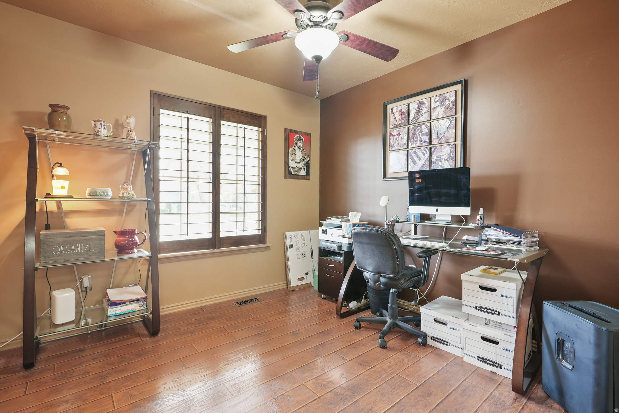 FOOTHILLS - Residential