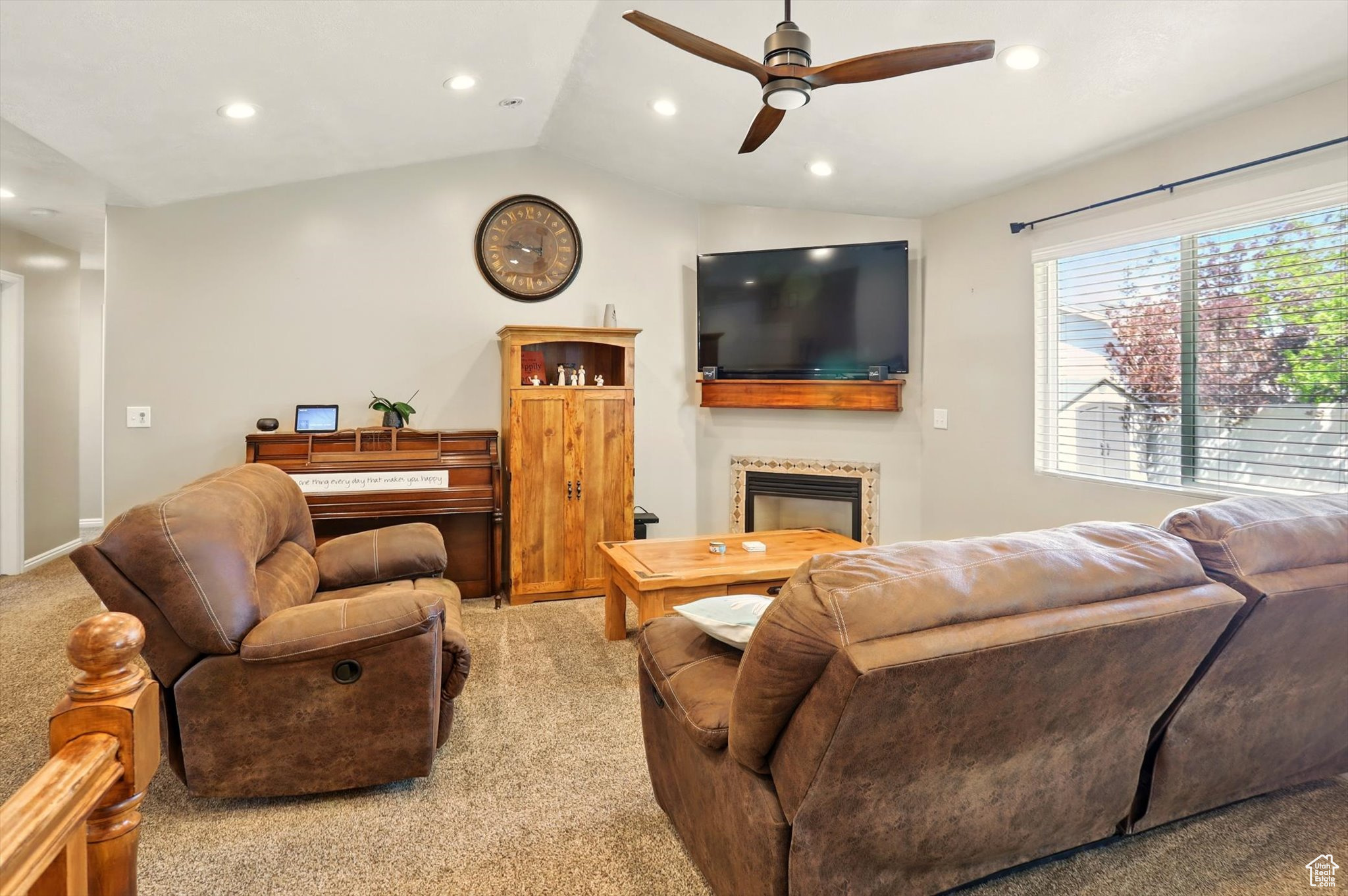 CHERRY RIDGE - Residential