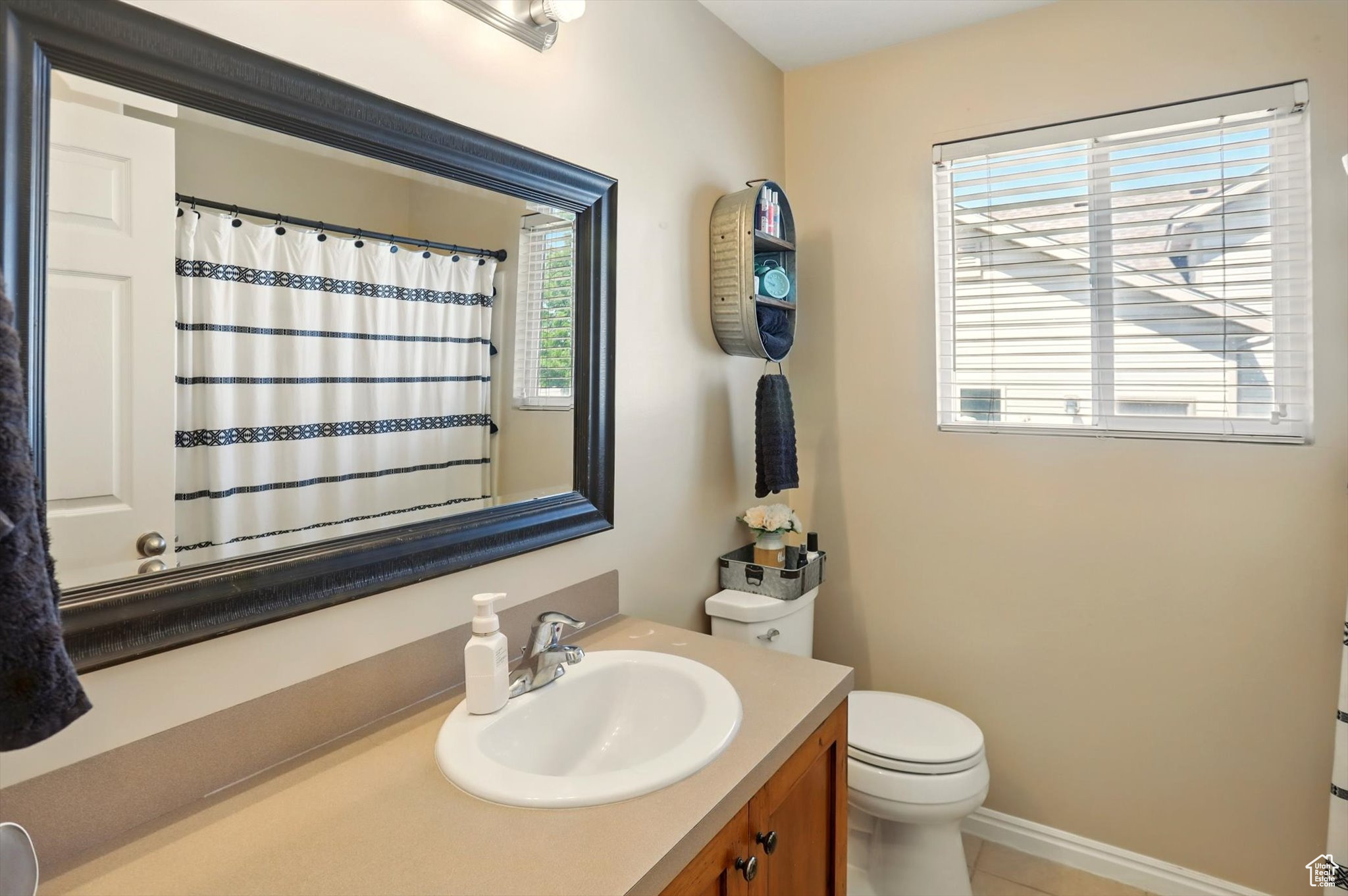 CHERRY RIDGE - Residential