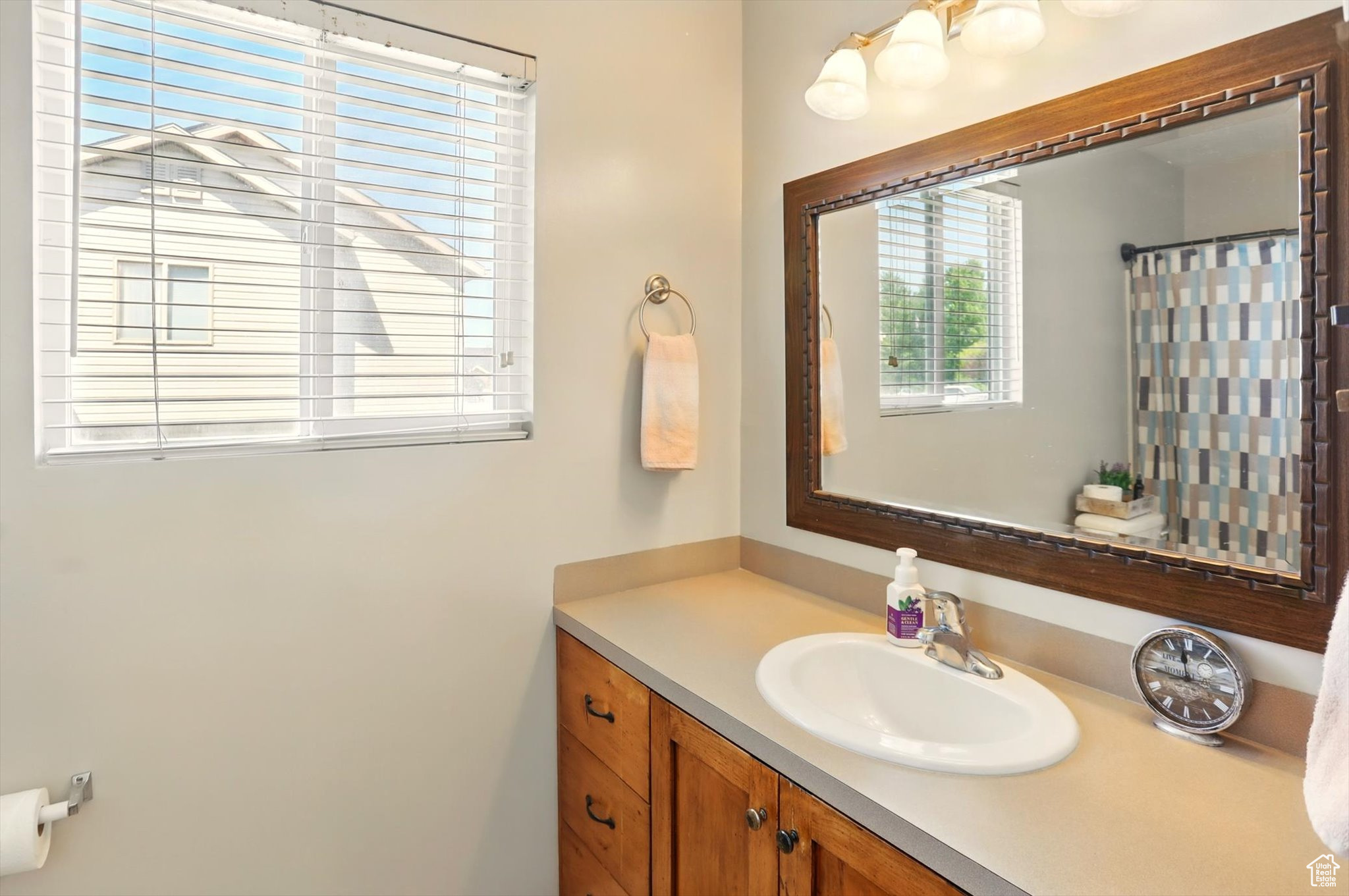 CHERRY RIDGE - Residential