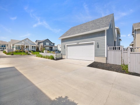 Tiny photo for 11517 S PEBBLE POND DR W, South Jordan, UT 84009 (MLS # 2184972)