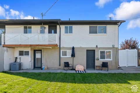 Tiny photo for 291 E 1950 S, Bountiful, UT 84010 (MLS # 2184119)