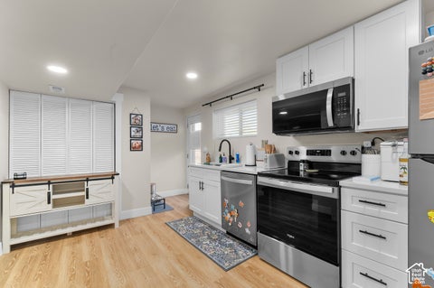 Tiny photo for 291 E 1950 S, Bountiful, UT 84010 (MLS # 2184119)
