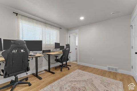 Tiny photo for 291 E 1950 S, Bountiful, UT 84010 (MLS # 2184119)