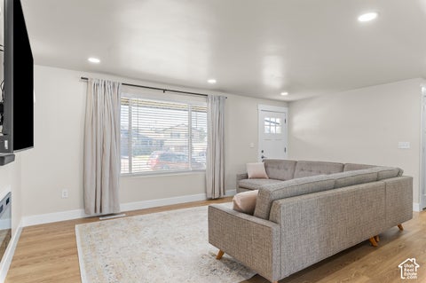 Tiny photo for 291 E 1950 S, Bountiful, UT 84010 (MLS # 2184119)