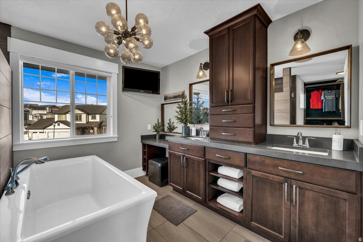 MAPLE HILLS - Residential