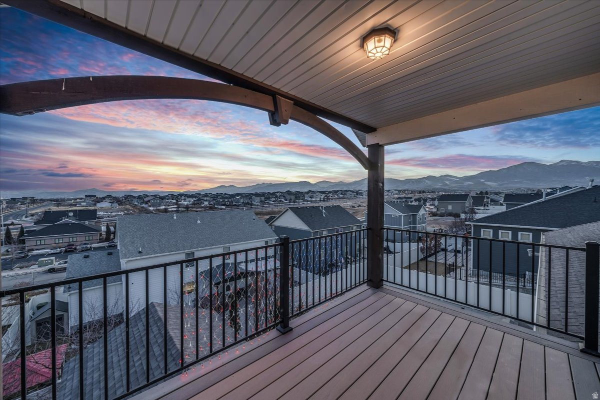 MAPLE HILLS - Residential