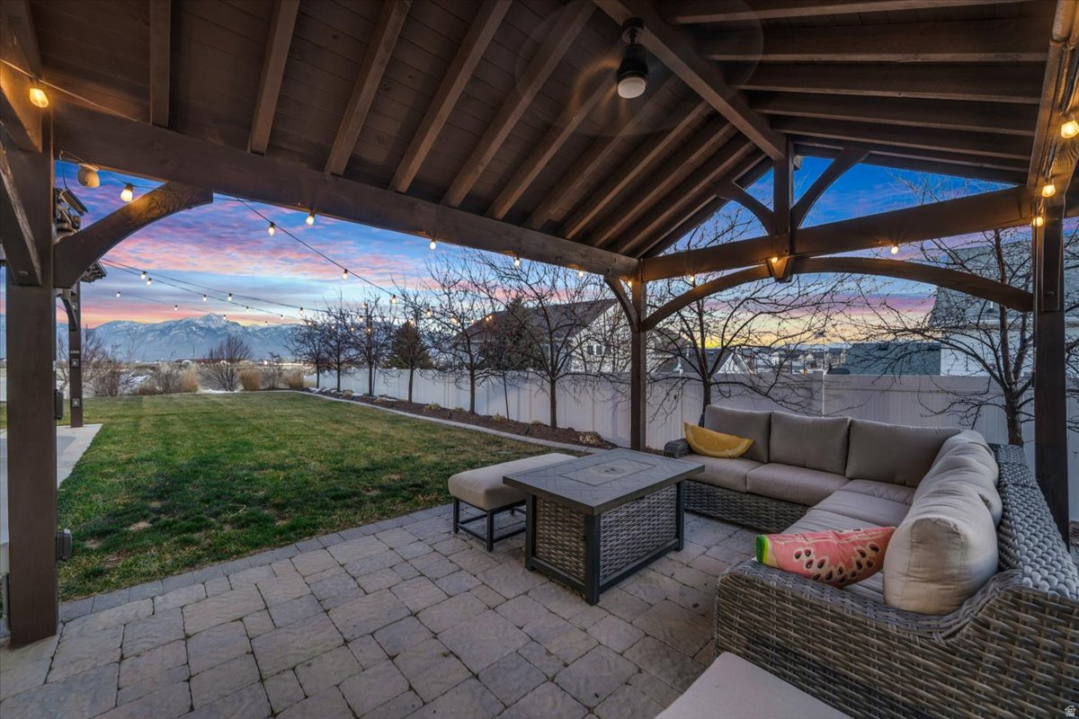 MAPLE HILLS - Residential