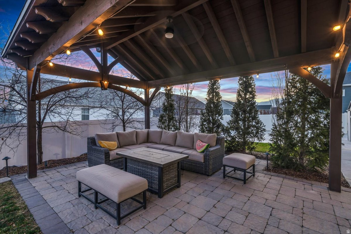 MAPLE HILLS - Residential