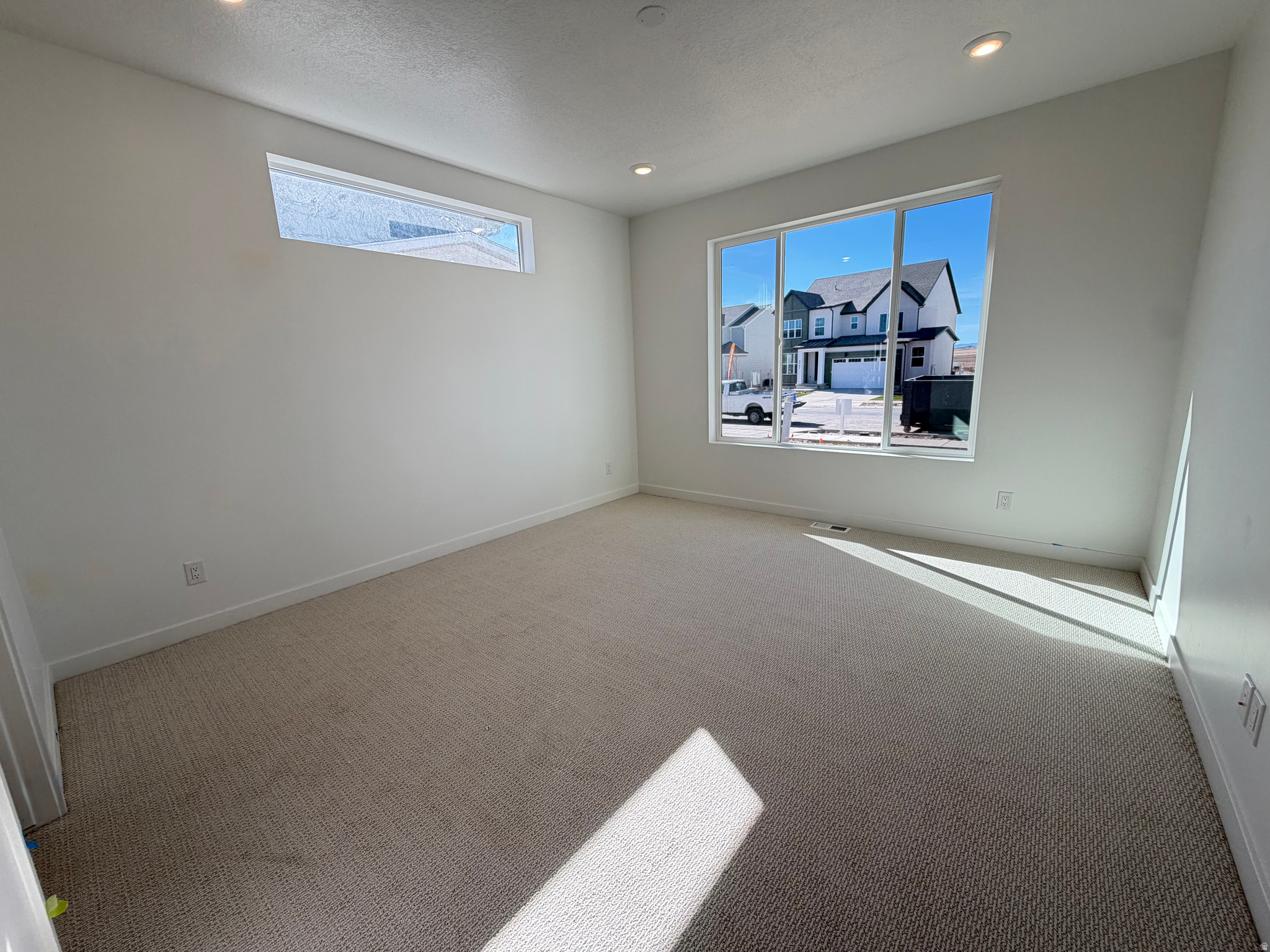 FIREFLY - Residential