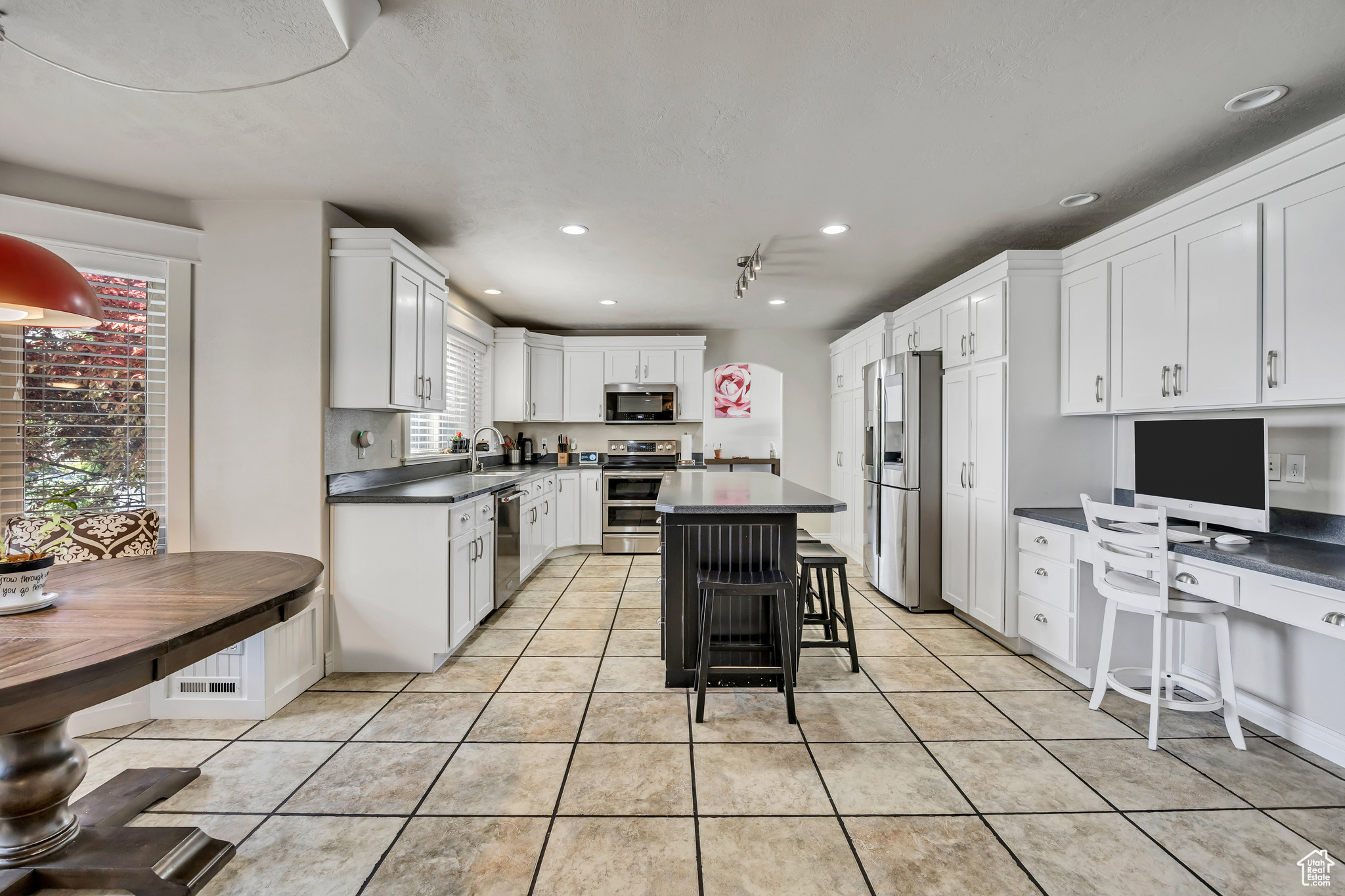 BARNEY FARMS - Residential