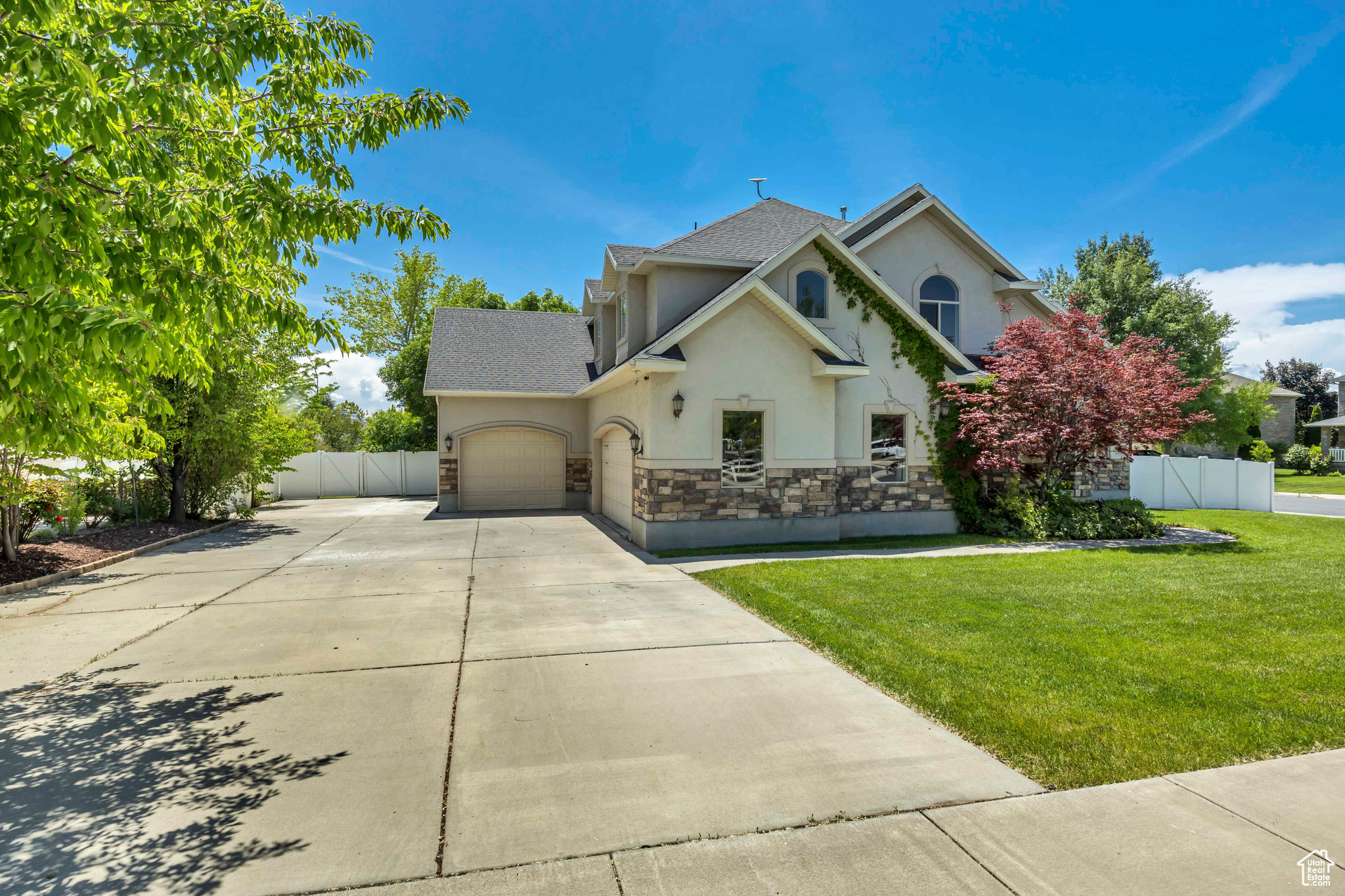 BARNEY FARMS - Residential