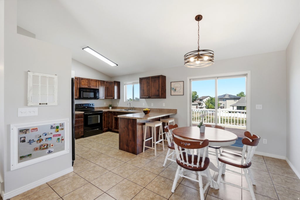 Photo of 4217 S 3450 W, West Haven, UT 84401 (MLS # 2166315)
