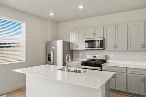 Tiny photo for 3488 N BROWNING ST #1521, Eagle Mountain, UT 84005 (MLS # 2138542)