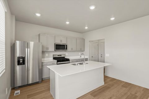 Tiny photo for 3488 N BROWNING ST #1521, Eagle Mountain, UT 84005 (MLS # 2138542)