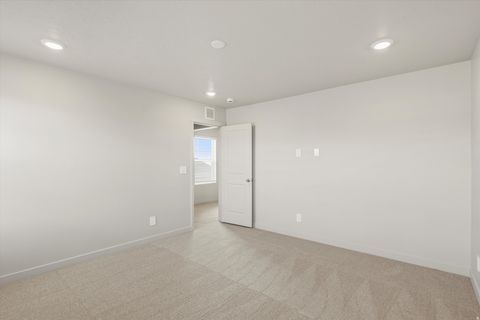 Tiny photo for 3488 N BROWNING ST #1521, Eagle Mountain, UT 84005 (MLS # 2138542)