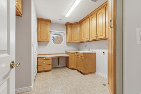 Tiny photo for 362 S GLEN CIR E, Fruit Heights, UT 84037 (MLS # 2089711)