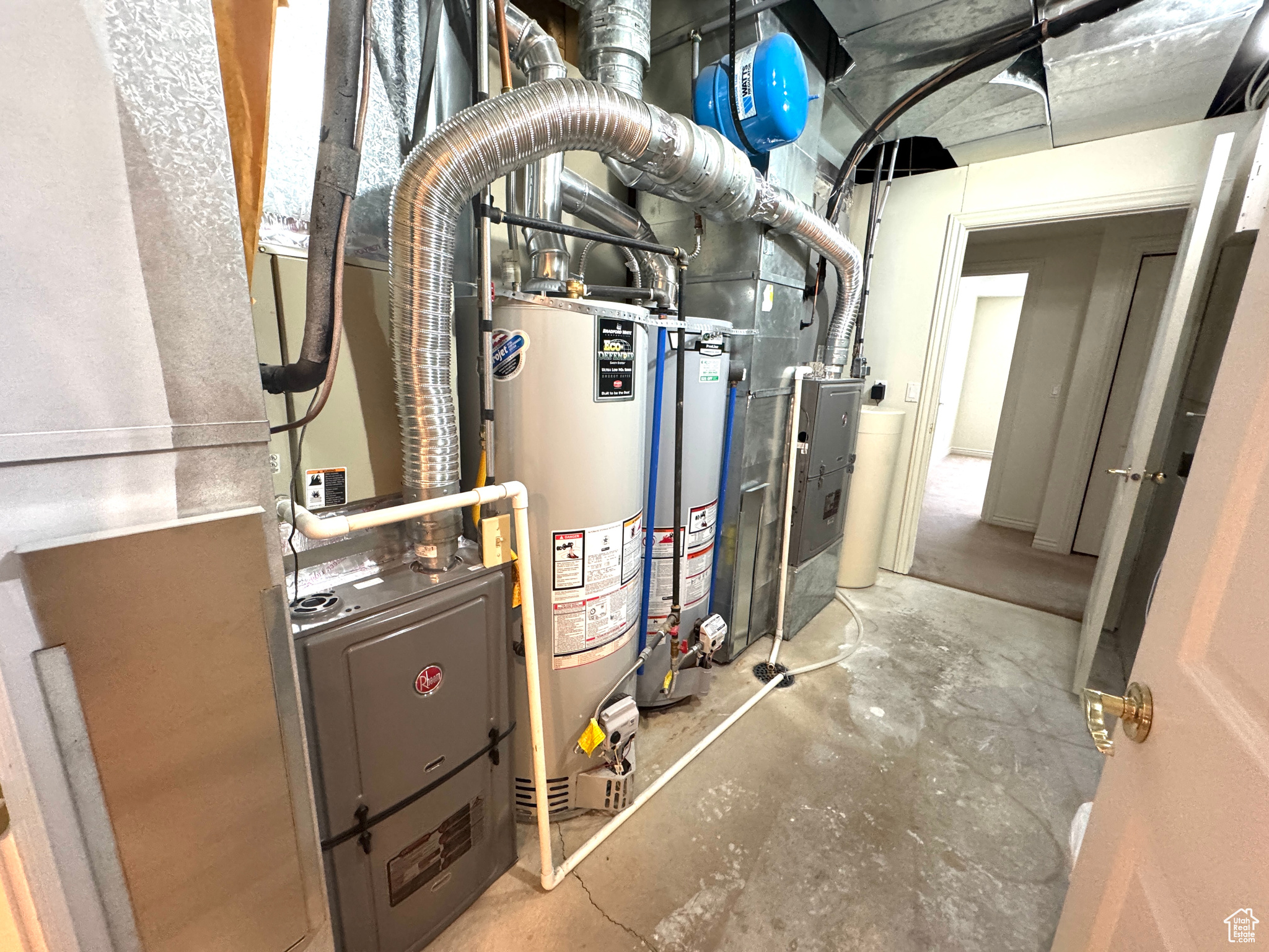 GREEN MOUNTAIN ESTATES - Residential