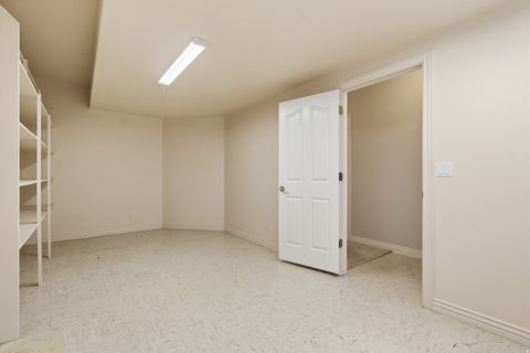 Tiny photo for 362 S GLEN CIR E, Fruit Heights, UT 84037 (MLS # 2089711)