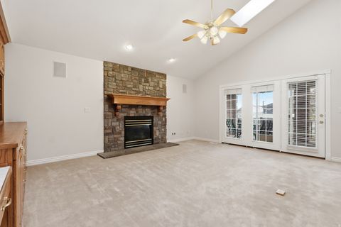 Tiny photo for 362 S GLEN CIR E, Fruit Heights, UT 84037 (MLS # 2089711)