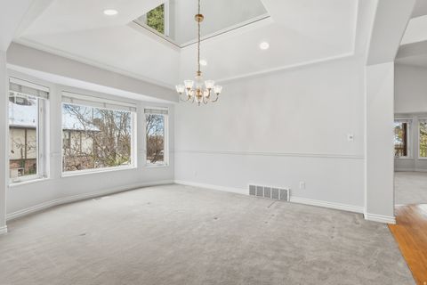 Tiny photo for 362 S GLEN CIR E, Fruit Heights, UT 84037 (MLS # 2089711)