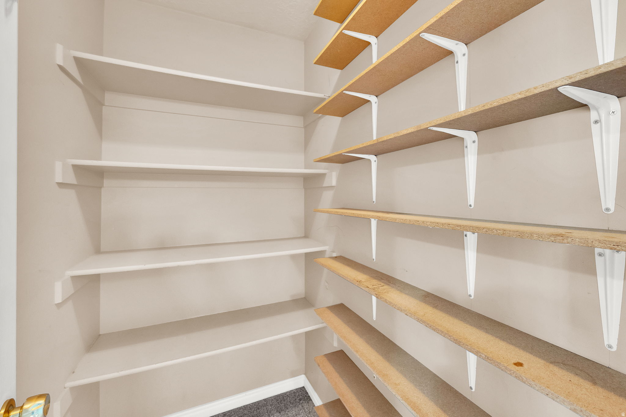 NORTH HILLS ESTATES - Residential