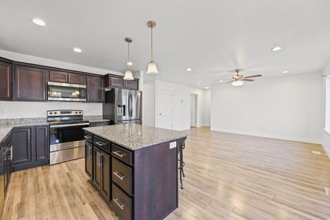 Tiny photo for 4348 W MONUMENT PEAK DR, Herriman, UT 84096 (MLS # 2128255)