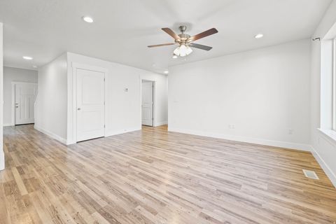 Tiny photo for 4348 W MONUMENT PEAK DR, Herriman, UT 84096 (MLS # 2128255)