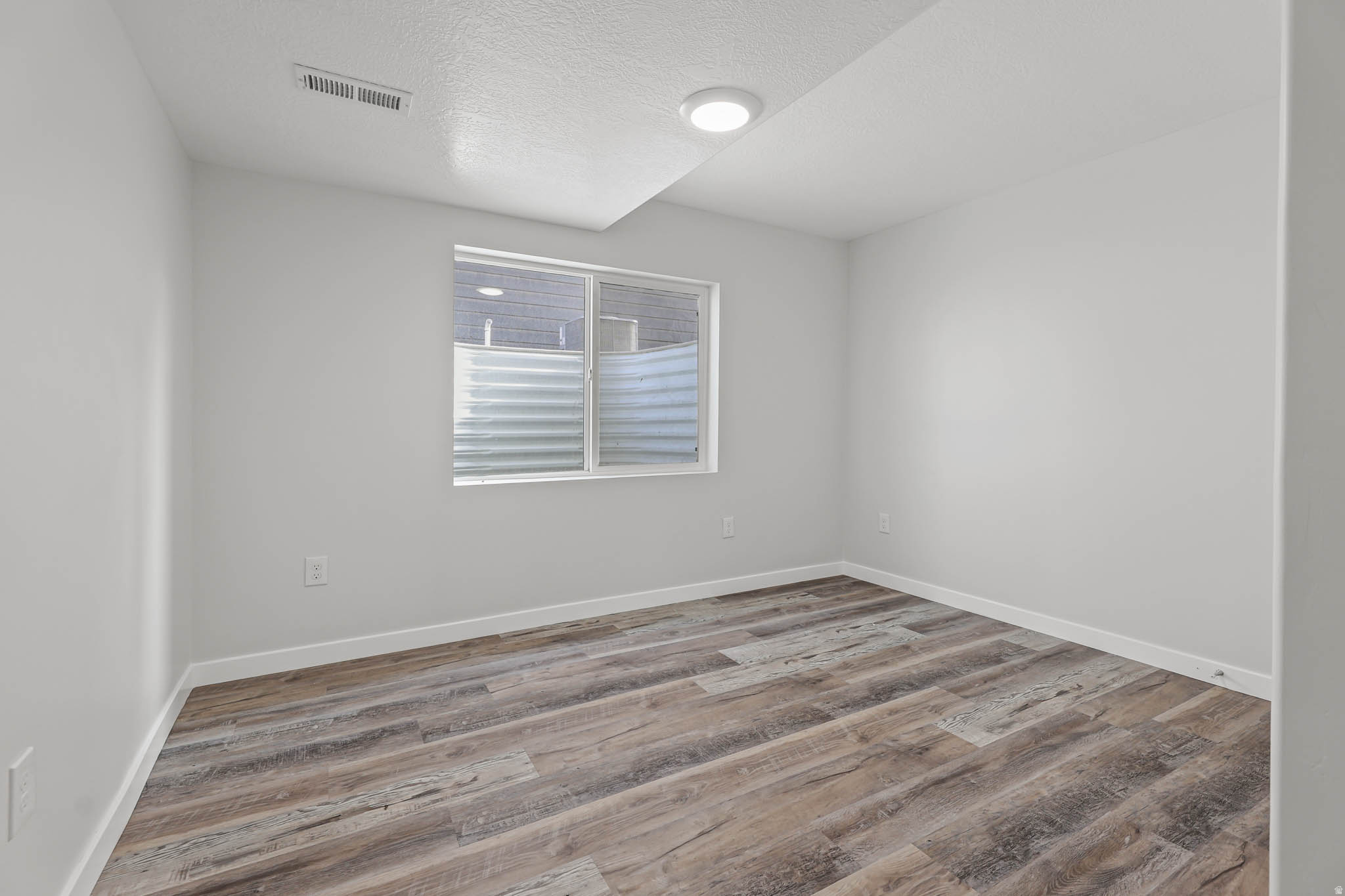 MOUNTAIN RIDGE - Residential