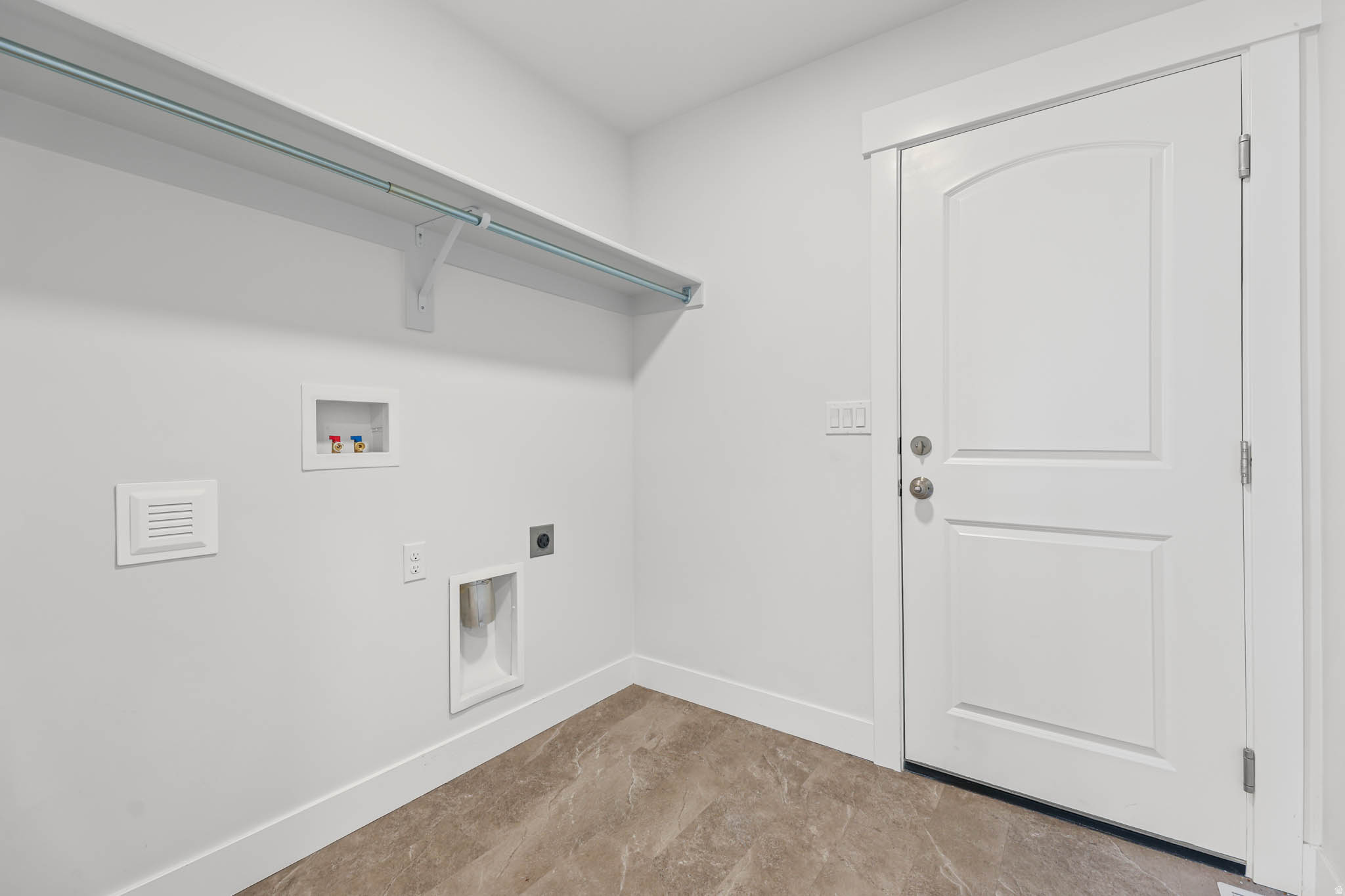 MOUNTAIN RIDGE - Residential