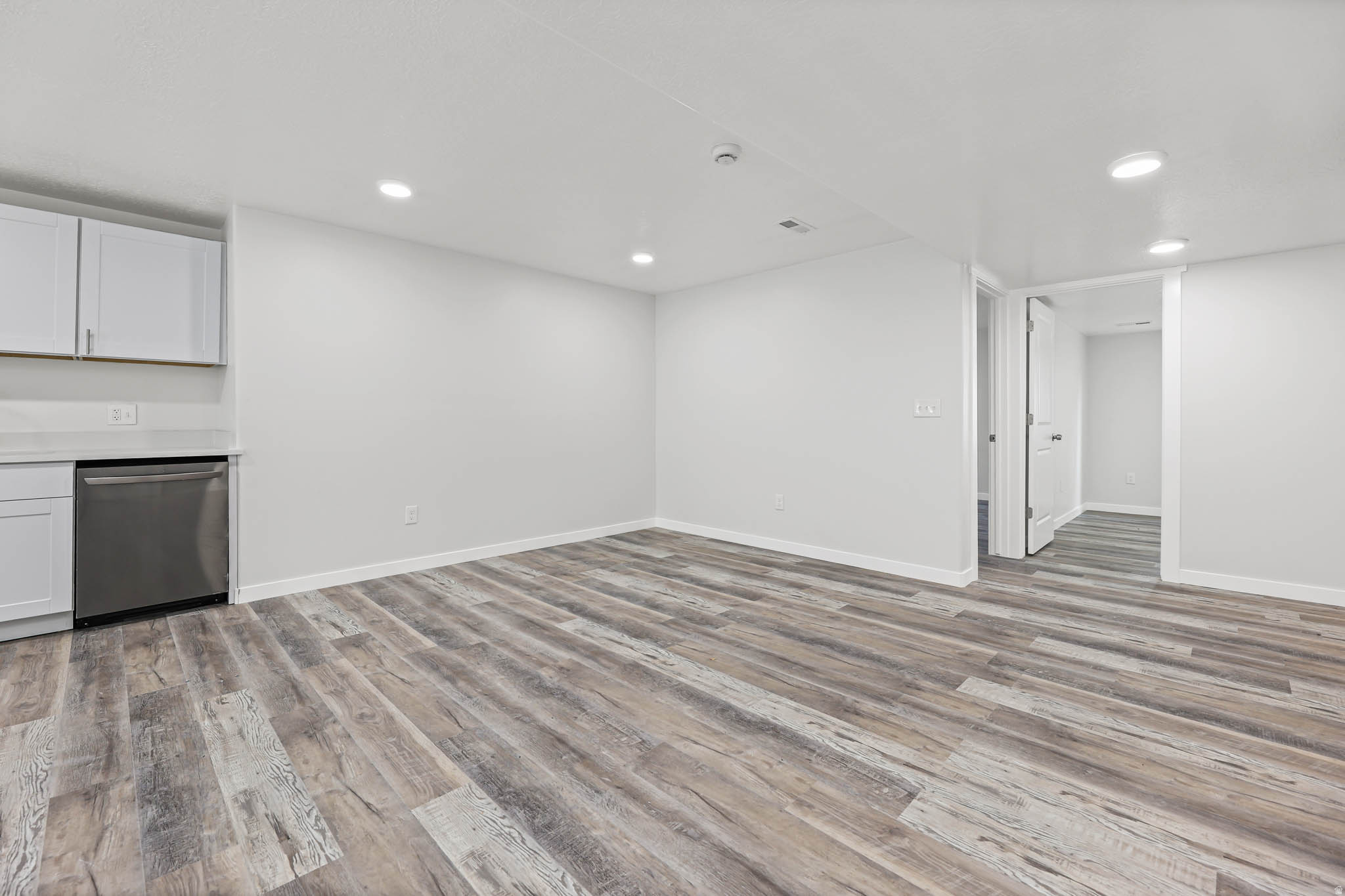 MOUNTAIN RIDGE - Residential